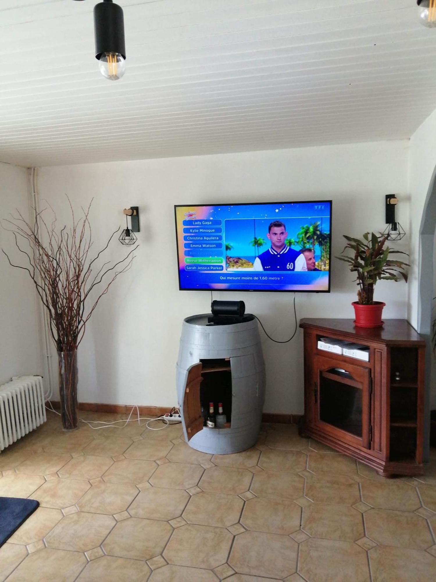 Maison Individuelle Saint Georges Luaran gambar